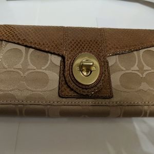 New Coach wallet